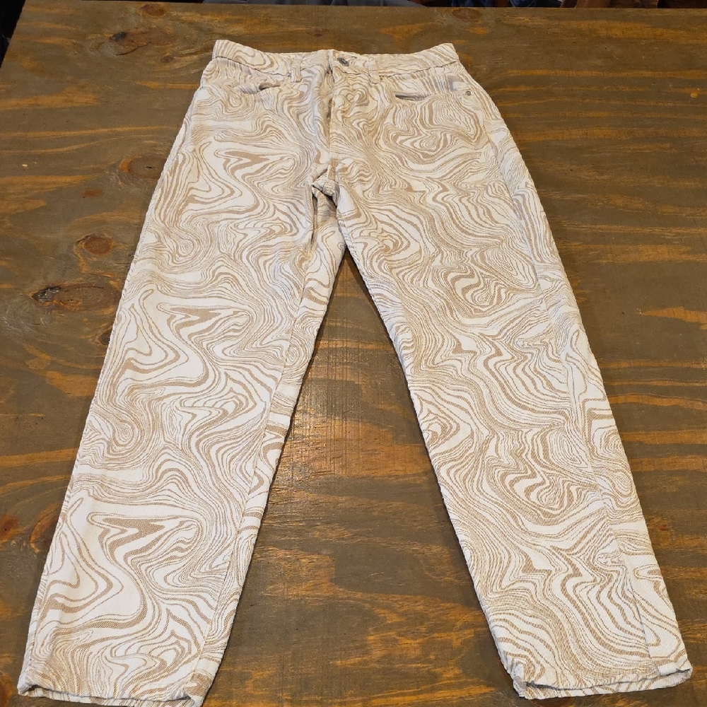 Swirl Pattern Women's Straight Leg Jeans - Cream